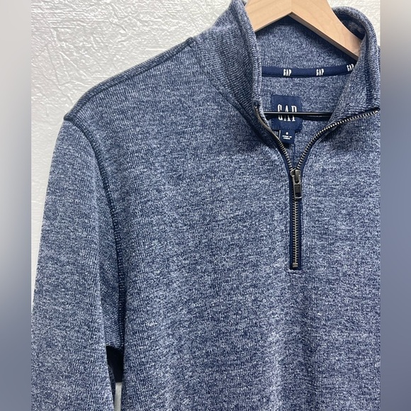Gap Men's Long Sleeve Half Zip Mock Neck Warm & Stylish Sweater - S - Picture 3 of 11
